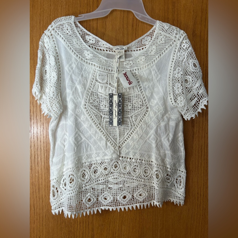 Ultra Pink White Crochet Lace Blouse